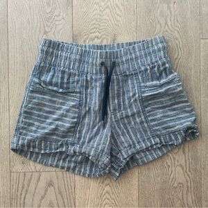 Athleta Cabo Linen Striped Chambray Linen Shorts Women’s Size 2